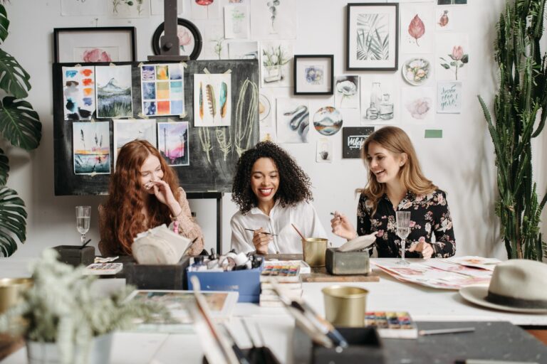 CERTIFICATE COURSE- PAINTING & GRAPHIC DESIGN