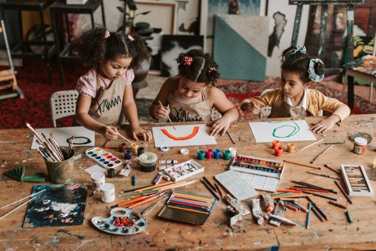 Hobby Courses – 52 type of art forms
